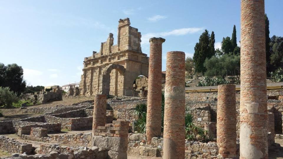 A Casa Di Peppino Villa Greco Tindari Bagian luar foto
